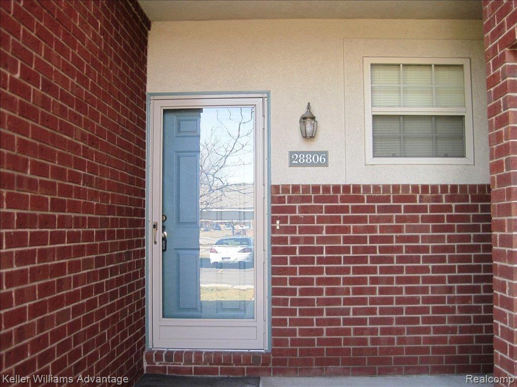 28806 Five Mile Road, Unit 1 Livonia, MI 48154 - Photo 2 of 13 Front Entrance