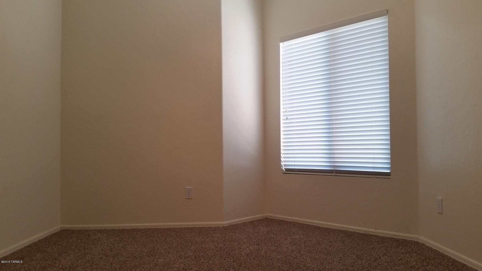 526 West Windowmaker Road Tucson, AZ 85737 - Photo 11 of 21