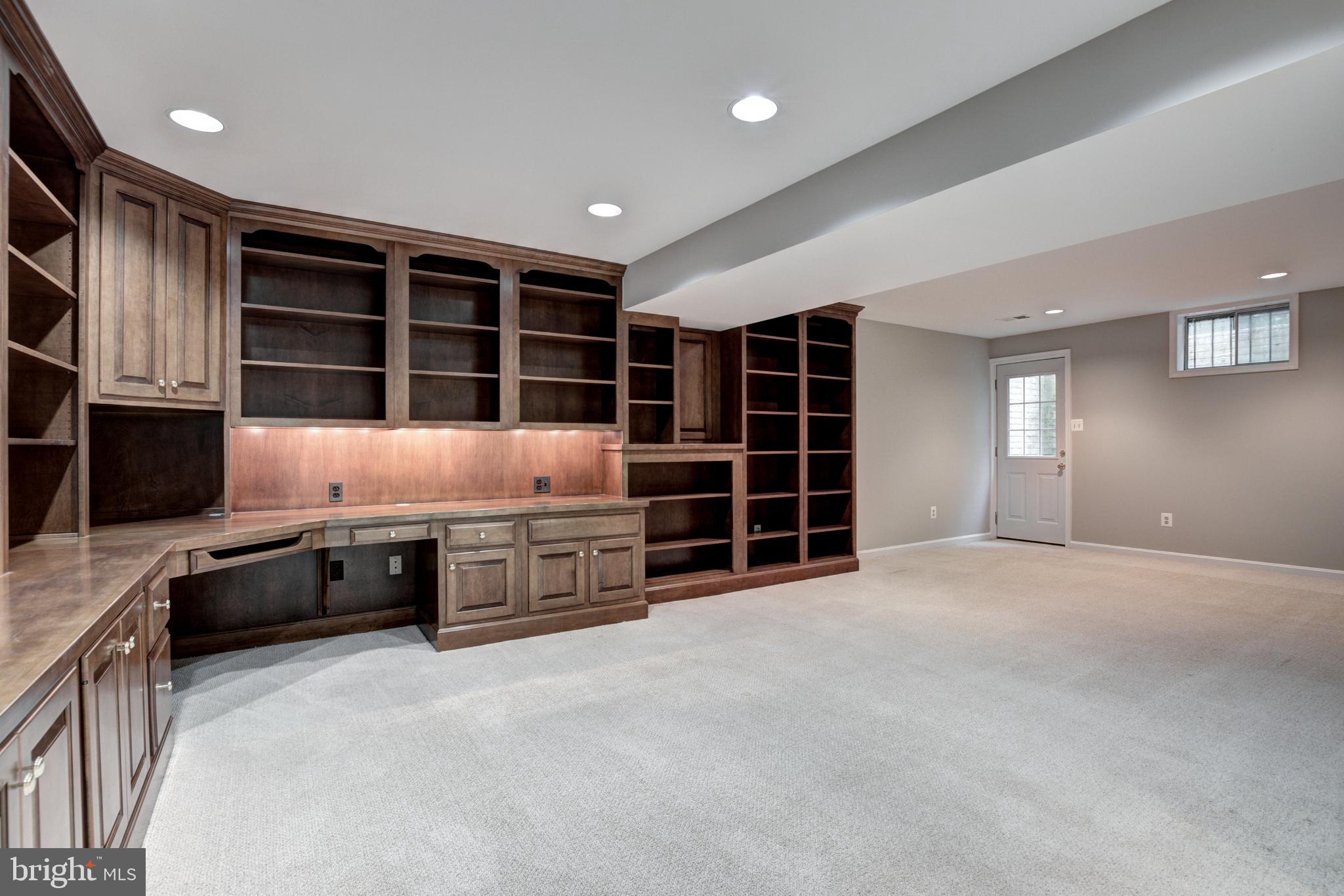 10183 Red Spruce Road Fairfax, VA 22032 - Photo 36 of 44 Gallery Image 36