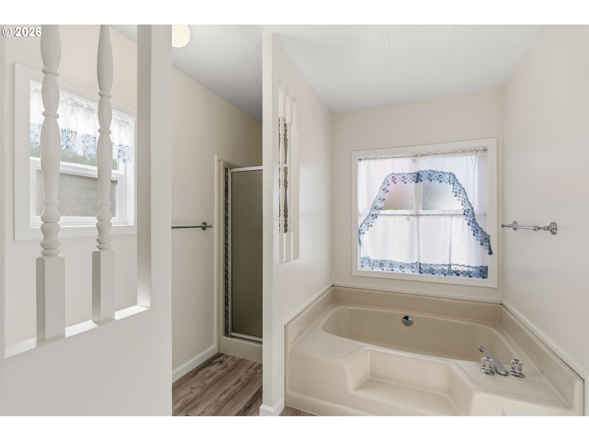 1475 Green Acres Road, Unit 8 Eugene, OR 97408 - Photo 20 of 35 Bathroom, Attached