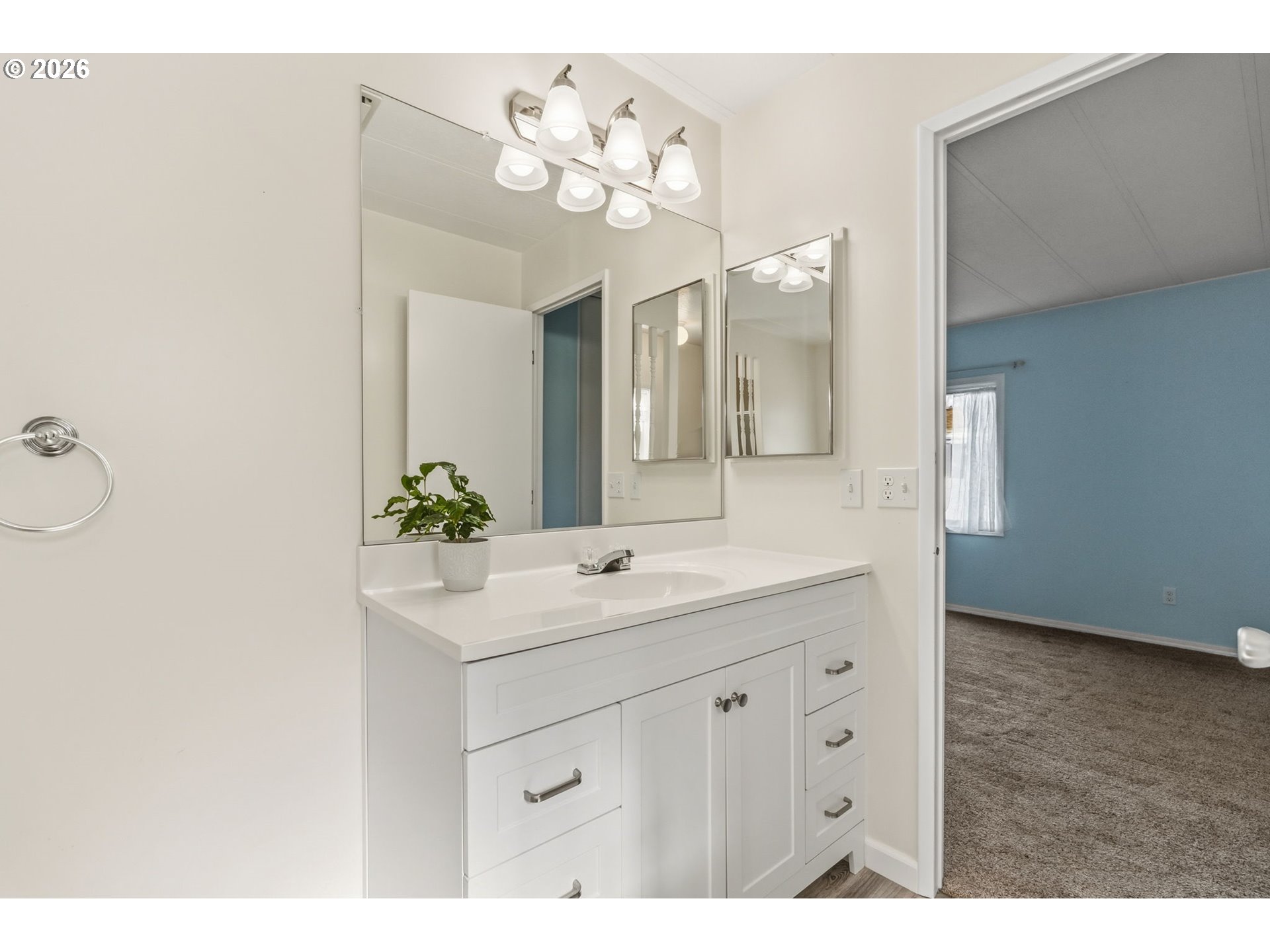 1475 Green Acres Road, Unit 8 Eugene, OR 97408 - Photo 21 of 35 Bathroom, Attached