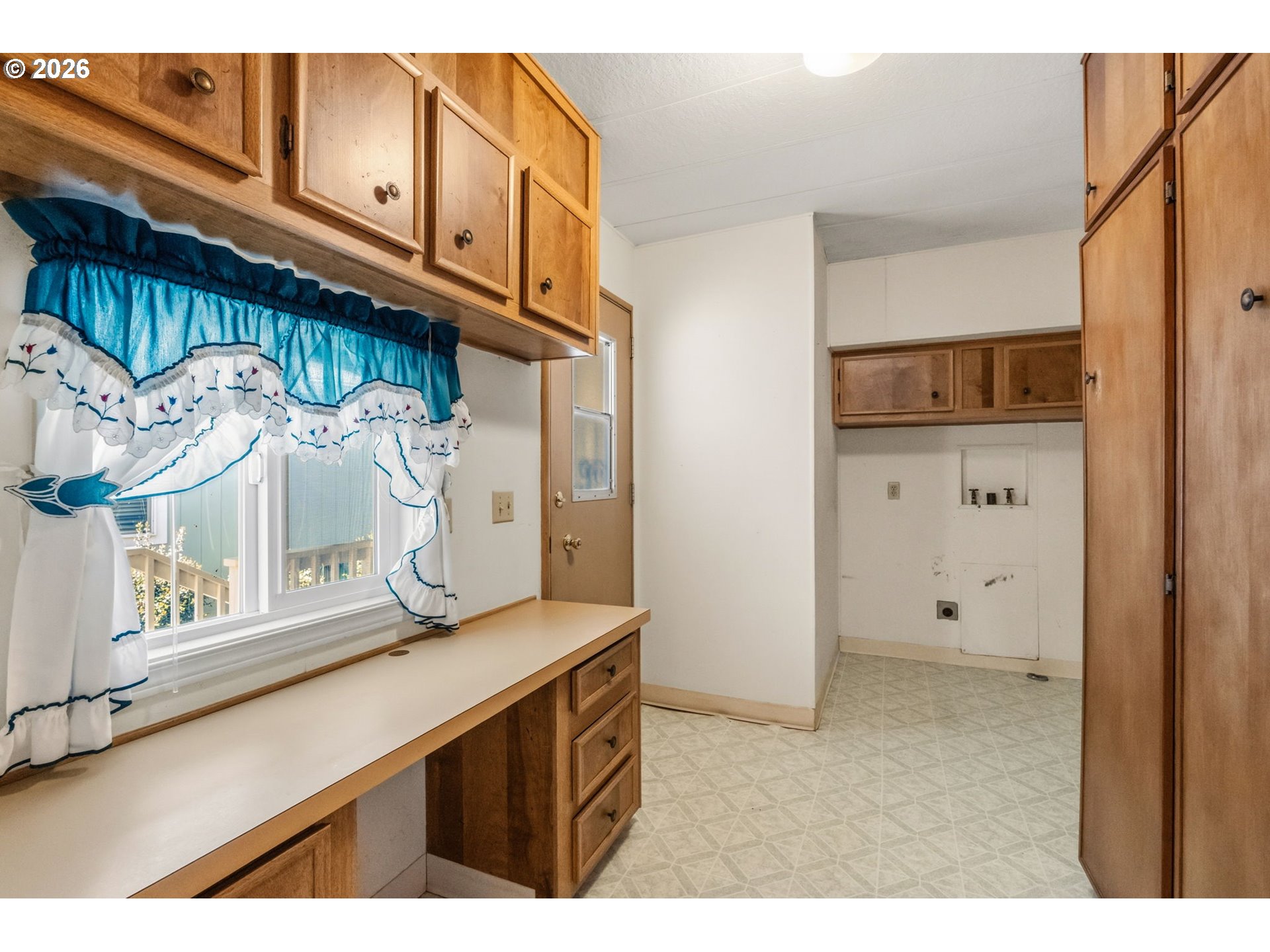 1475 Green Acres Road, Unit 8 Eugene, OR 97408 - Photo 26 of 35 Utility Room