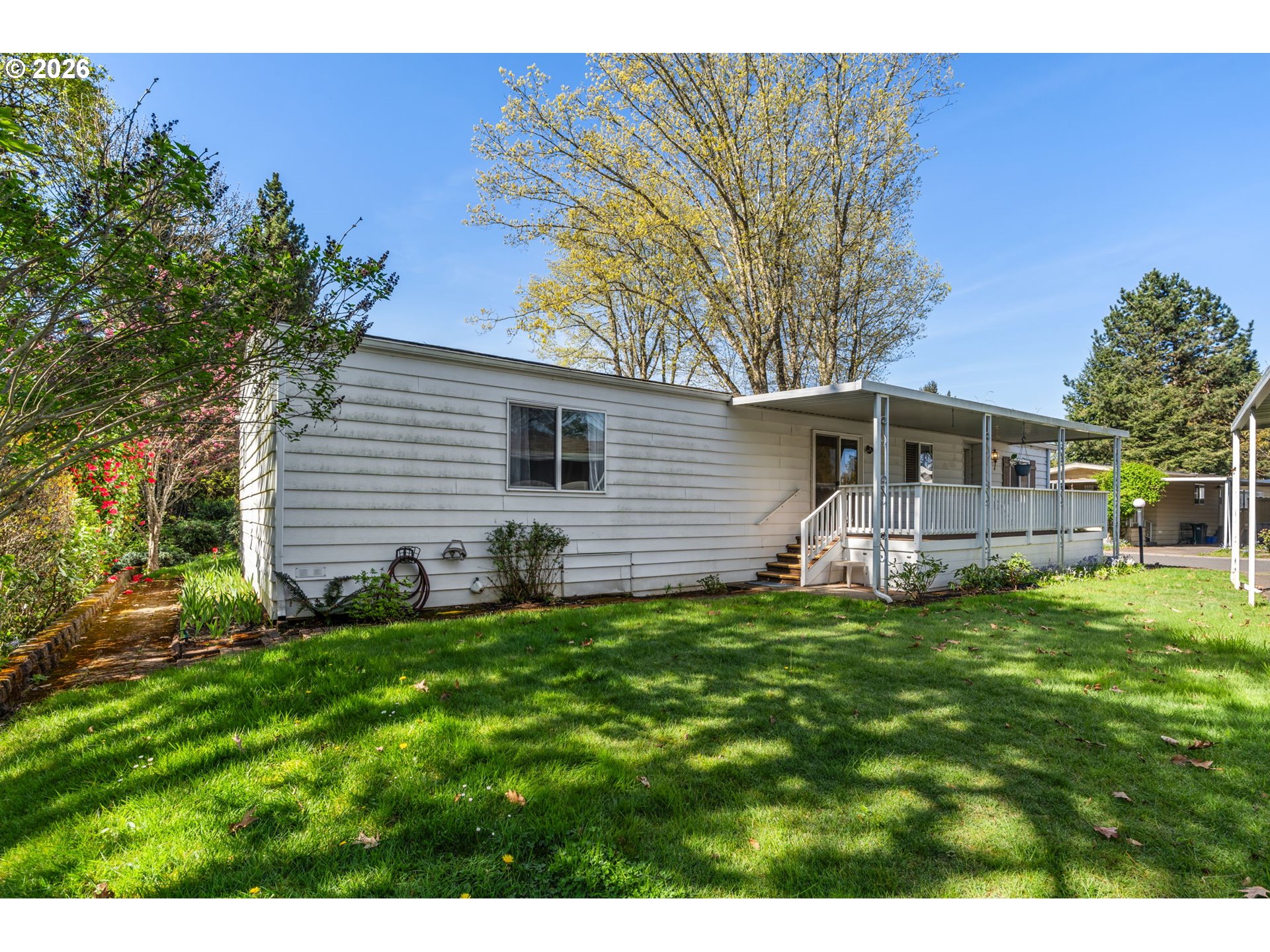 1475 Green Acres Road, Unit 8 Eugene, OR 97408 - Photo 5 of 35 Yard