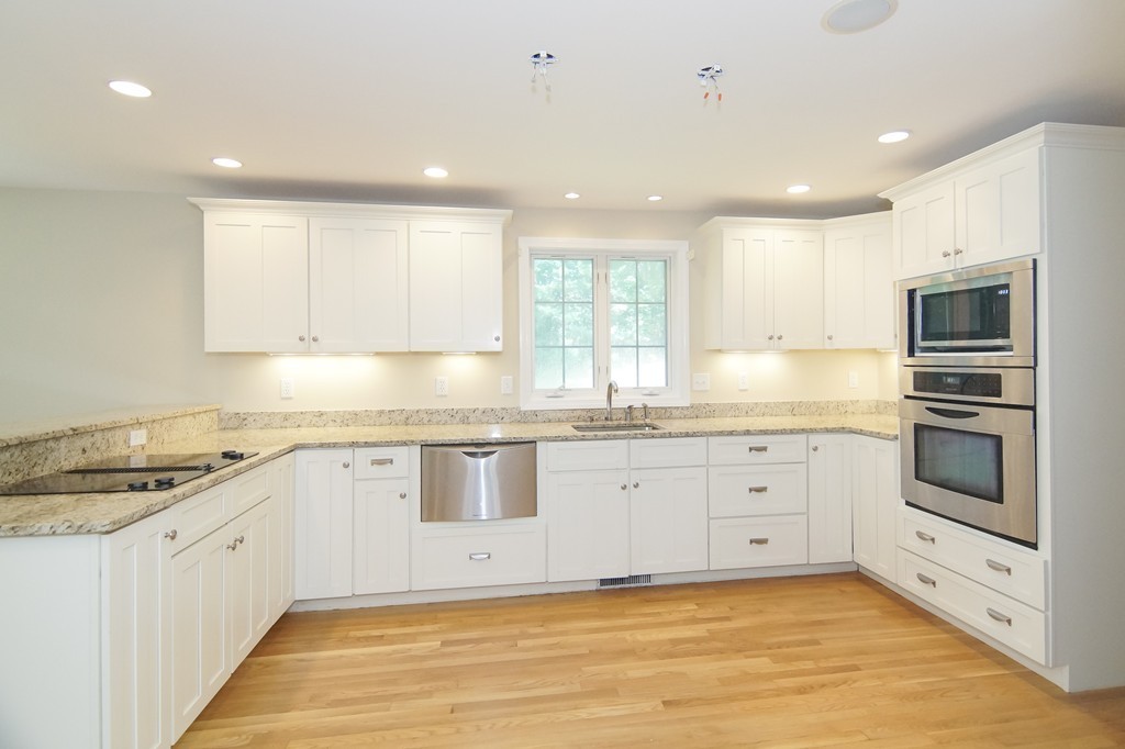 24 Line Road Westford, MA 01886 - Photo 3 of 25 Gallery Image 3