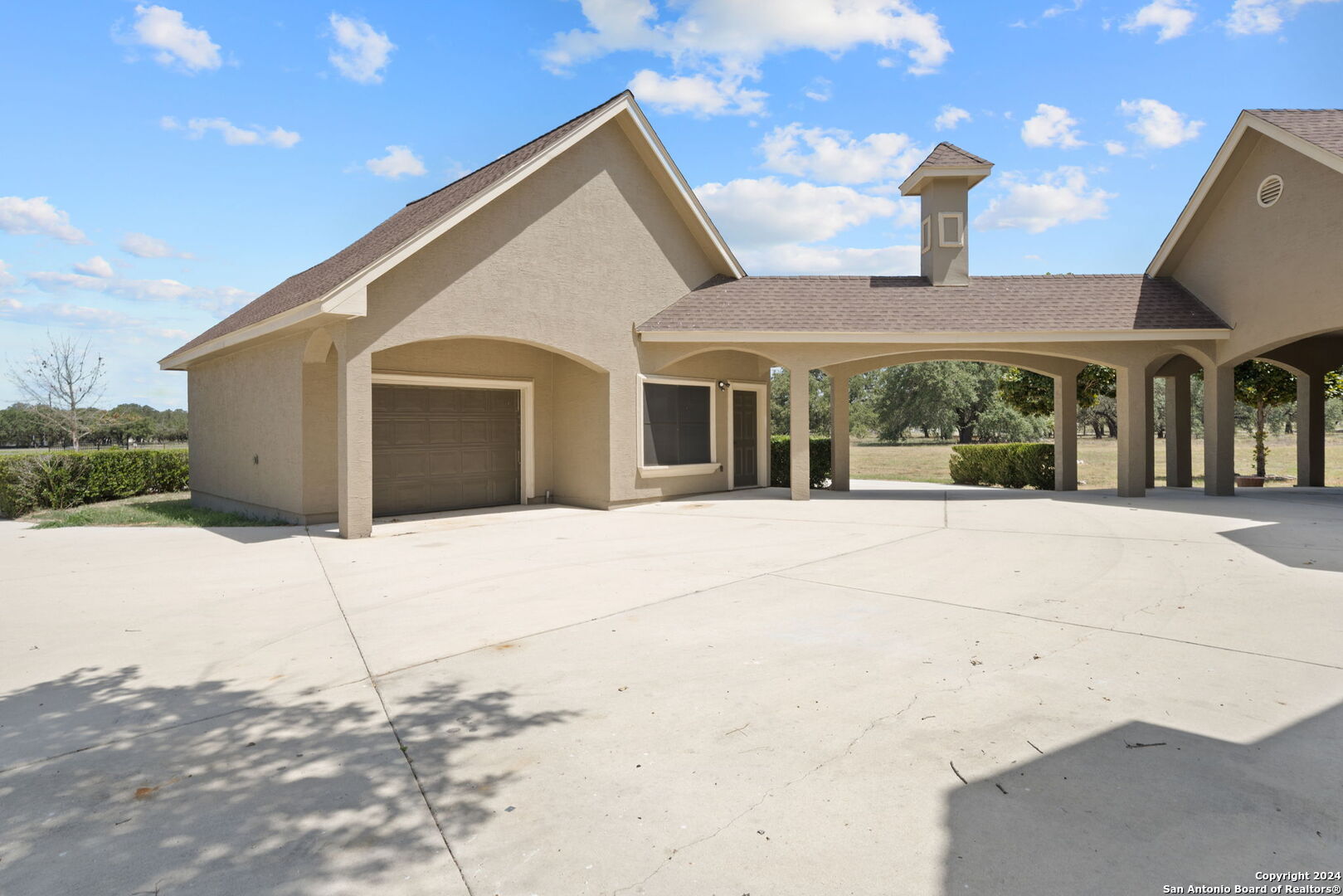 3022 Interstate 35 Natalia, TX 78059 - Photo 4 of 49 a view of a house with a outdoor space