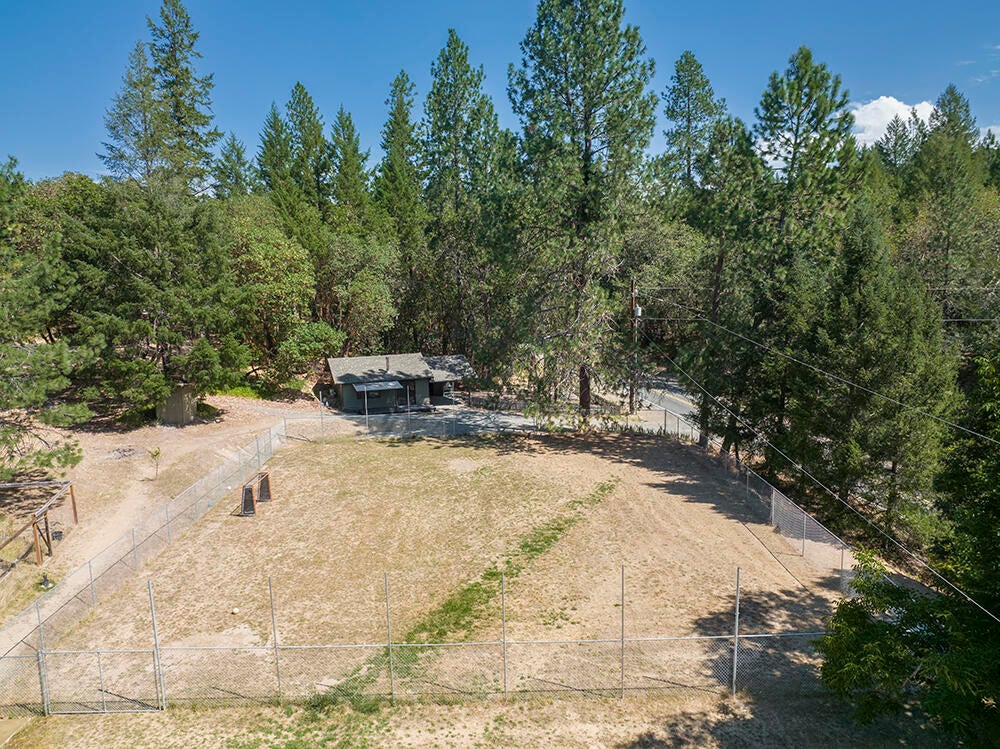 516 Stewart Road Grants Pass, OR 97526 - Photo 46 of 72 46