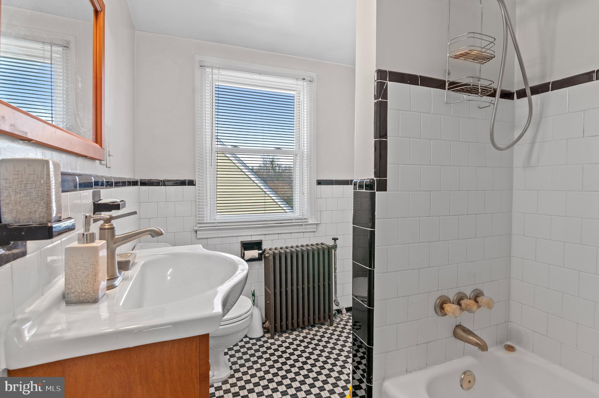 9633 Harford Road Baltimore, MD 21234 - Photo 29 of 41