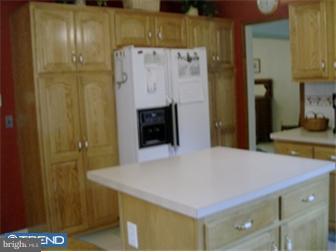 2935 Clyston Road Norristown, PA 19403 - Photo 6 of 12 Kitchen