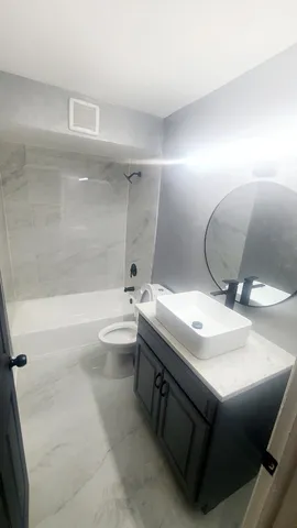 $275,999 | 13945 South Dearborn Street, Riverdale, IL 60827