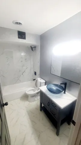 $275,999 | 13945 South Dearborn Street, Riverdale, IL 60827