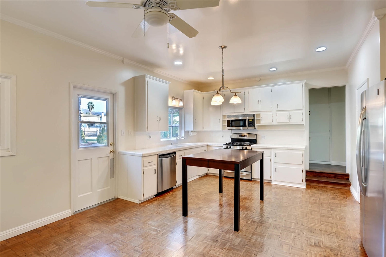 14729 Espola Road Poway, CA 92064 - Photo 5 of 25