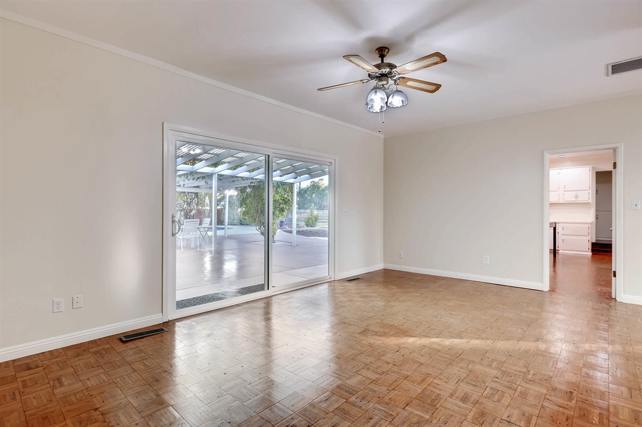 14729 Espola Road Poway, CA 92064 - Photo 9 of 25