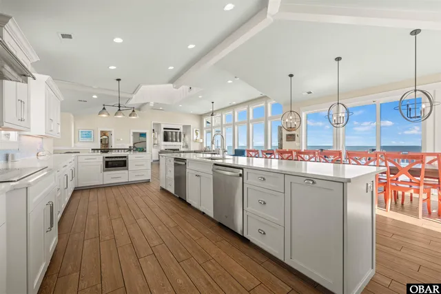 $6,099,000 | 839 Lighthouse Drive, Unit 6, Corolla, NC 27927