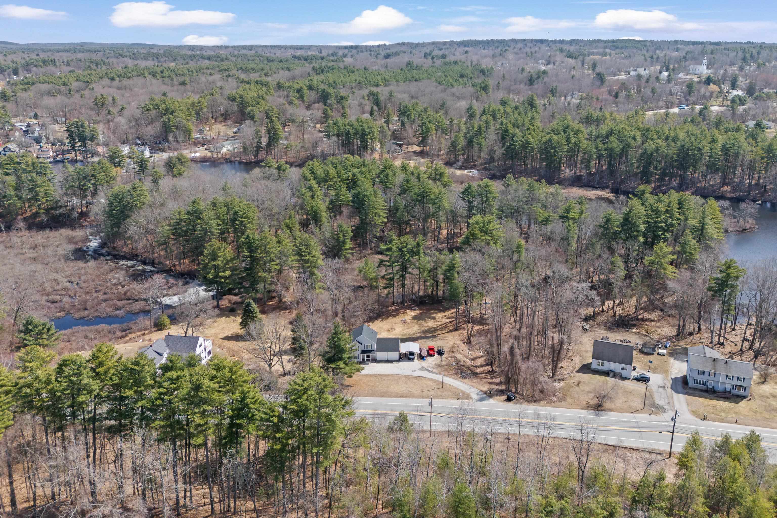 49 Chester Road Derry, NH 03038 - Photo 11 of 31