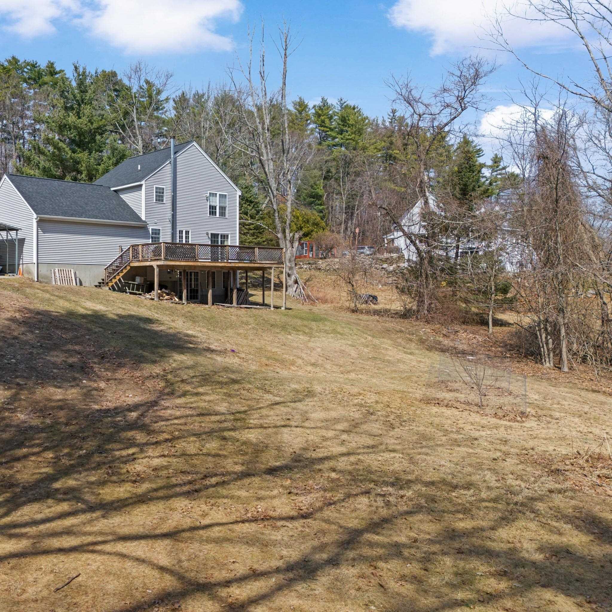 49 Chester Road Derry, NH 03038 - Photo 6 of 31