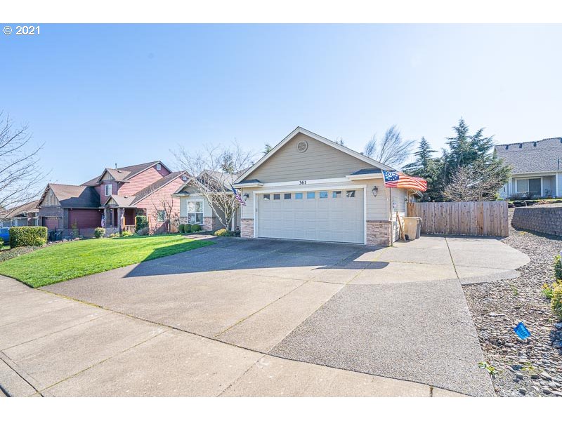 361 Northwest Reed Lane Dallas, OR 97338 - Photo 12 of 30