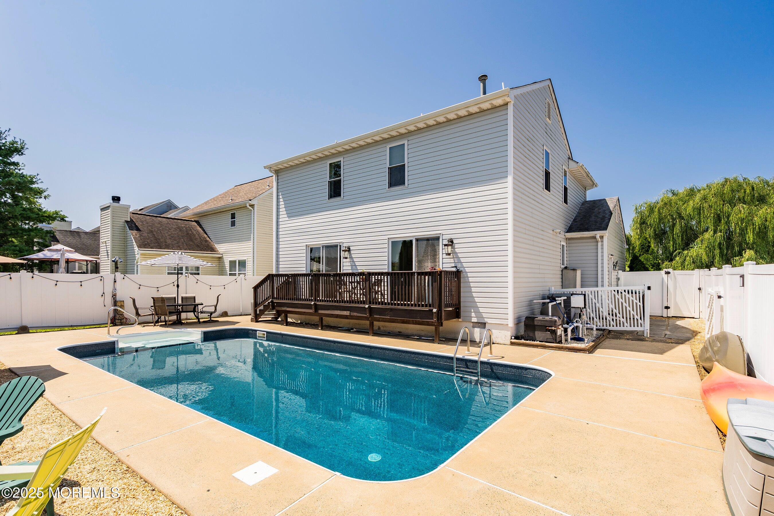 43 Red Maple Drive Brick, NJ 08724 - Photo 19 of 22 20-Back Right