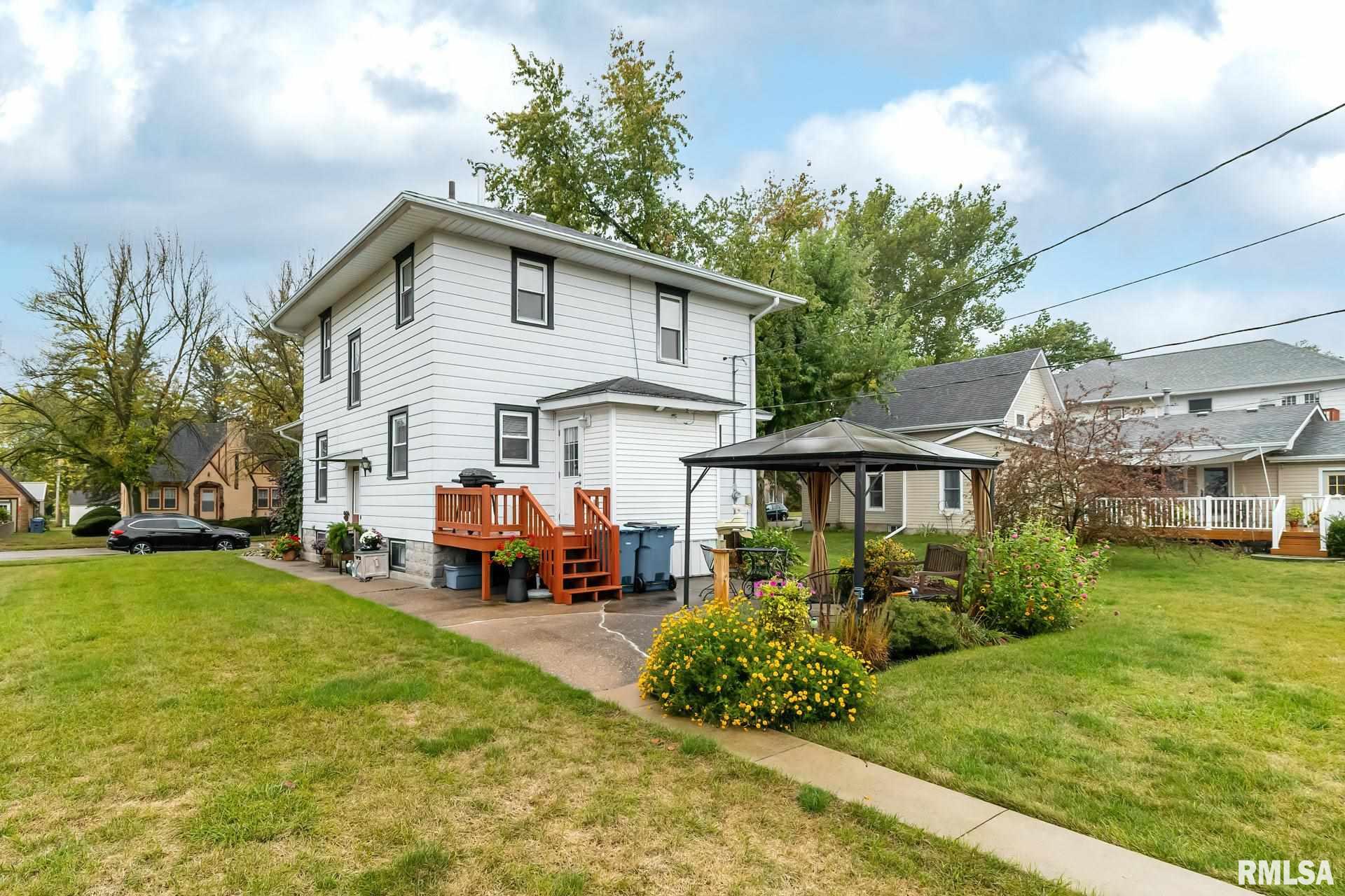 308 9th Street De Witt, IA 52742 - Photo 13 of 30