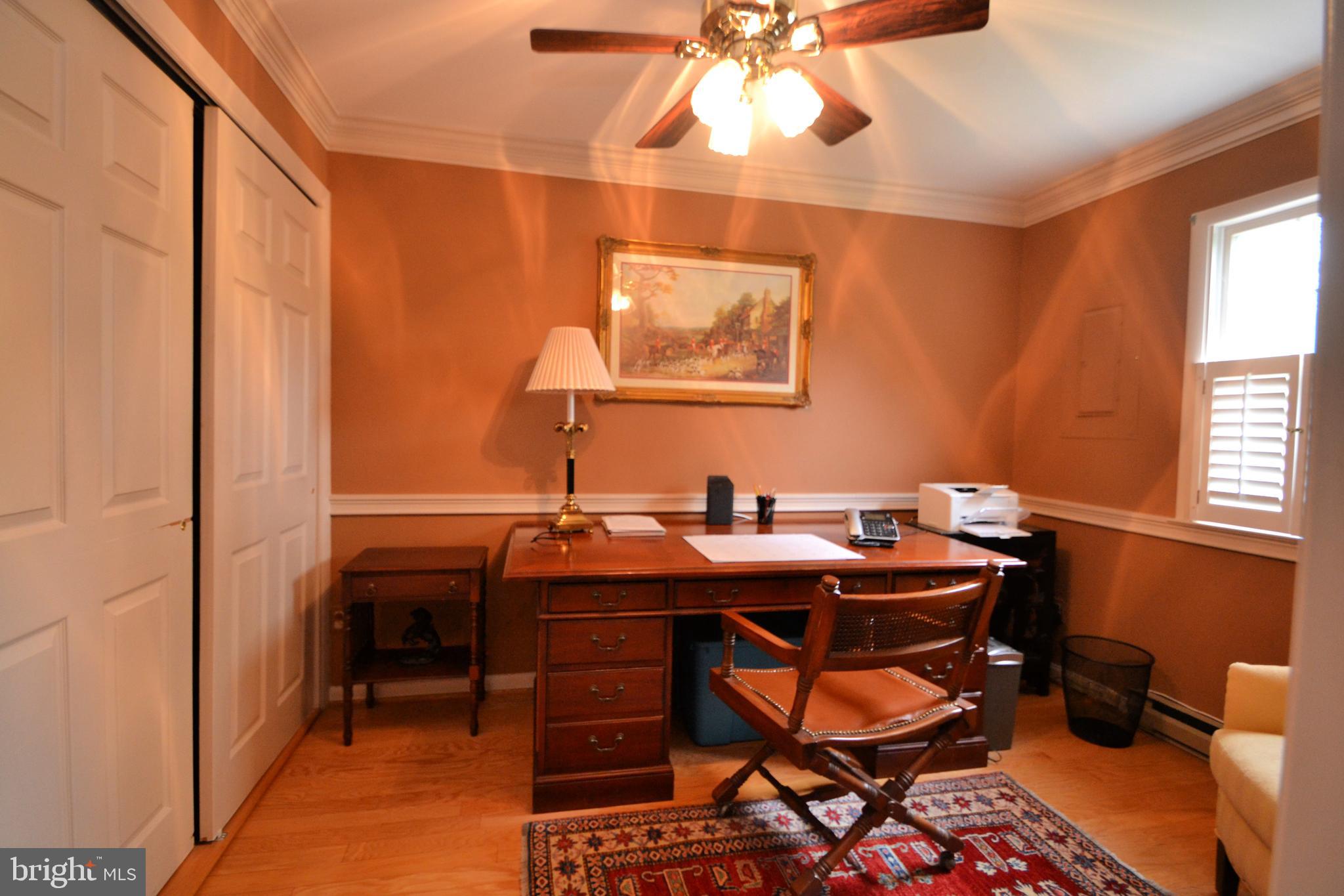 239 Homevale Road Reisterstown, MD 21136 - Photo 16 of 32 Office