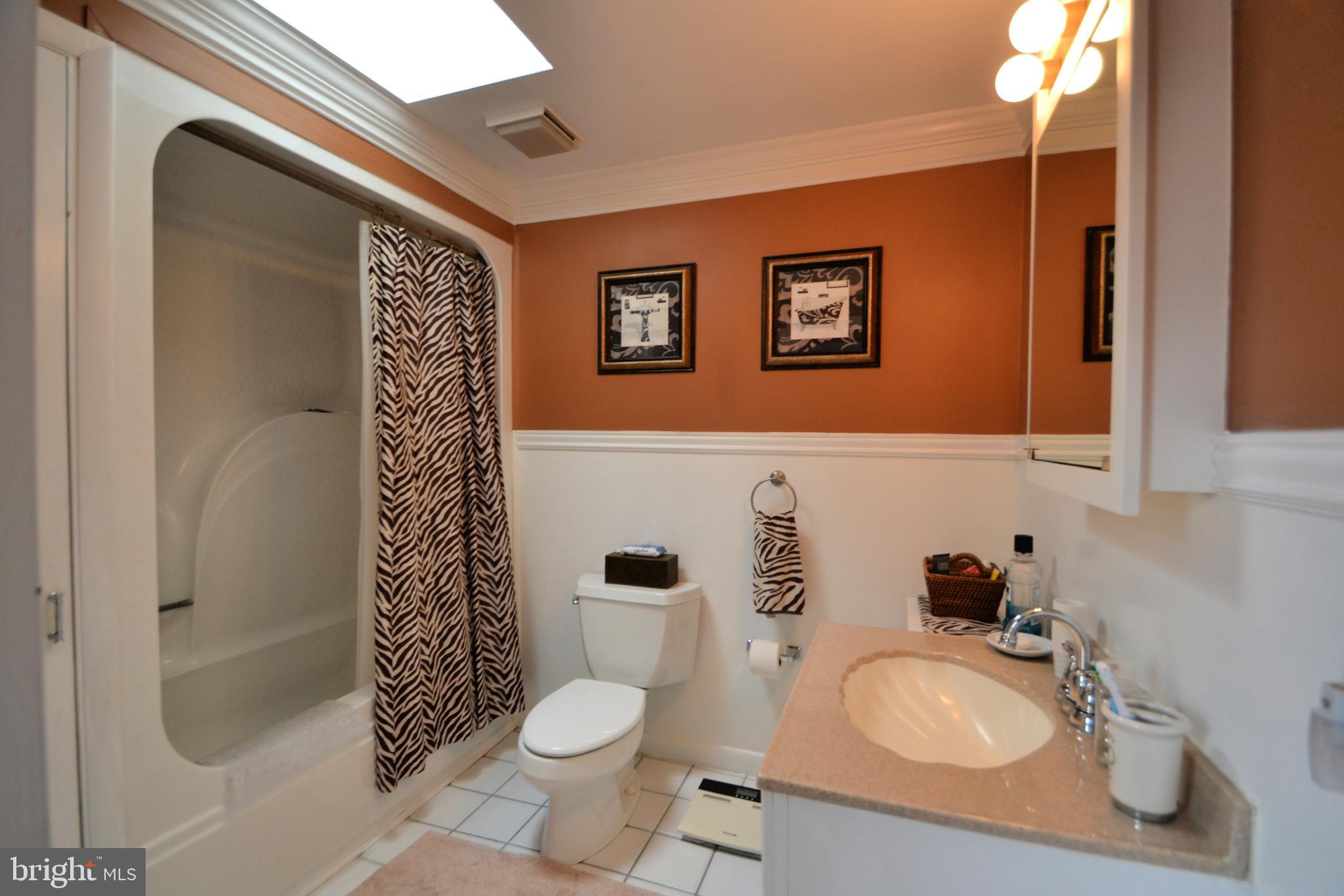 239 Homevale Road Reisterstown, MD 21136 - Photo 17 of 32 Full bath