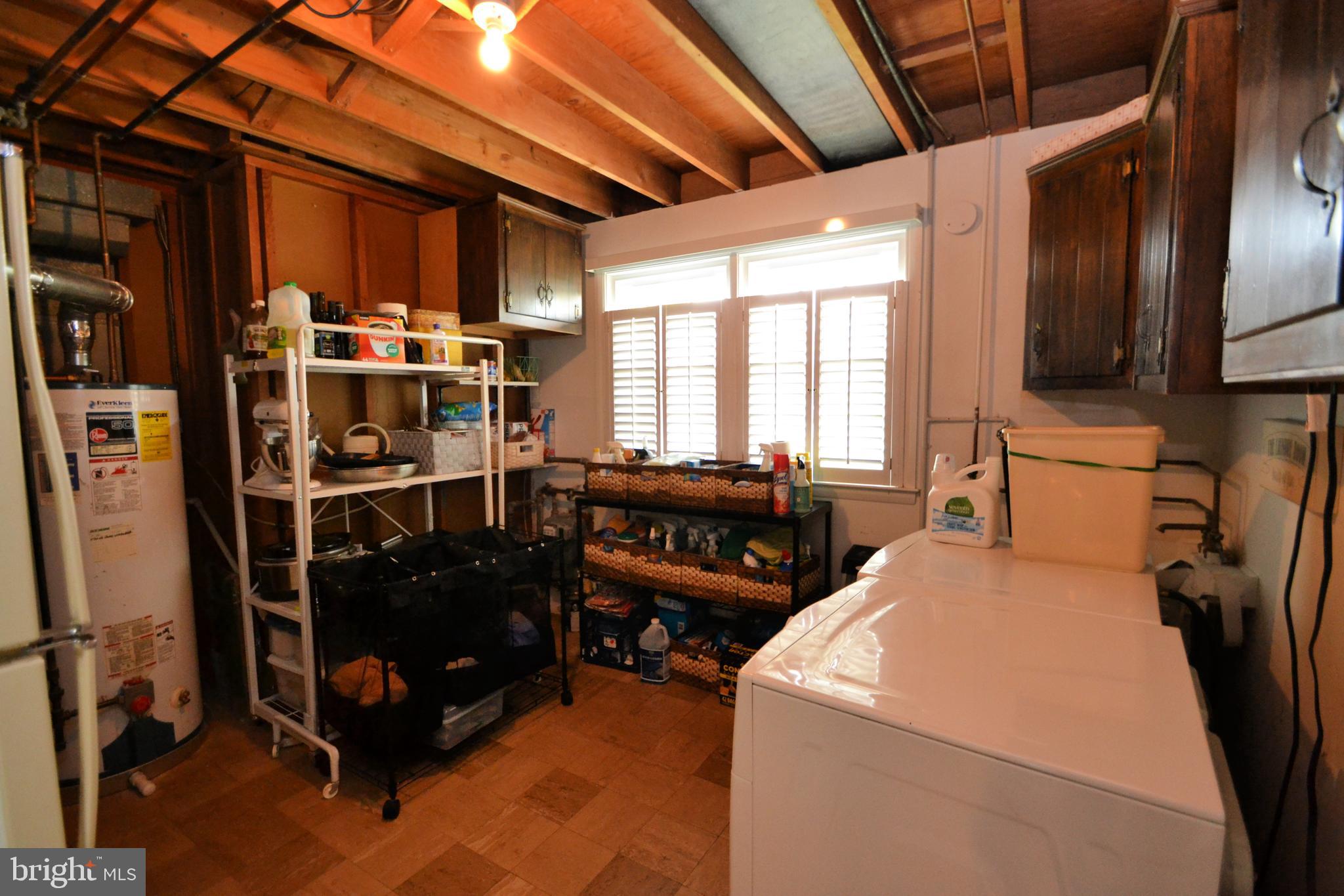 239 Homevale Road Reisterstown, MD 21136 - Photo 24 of 32 Utility/laundry room