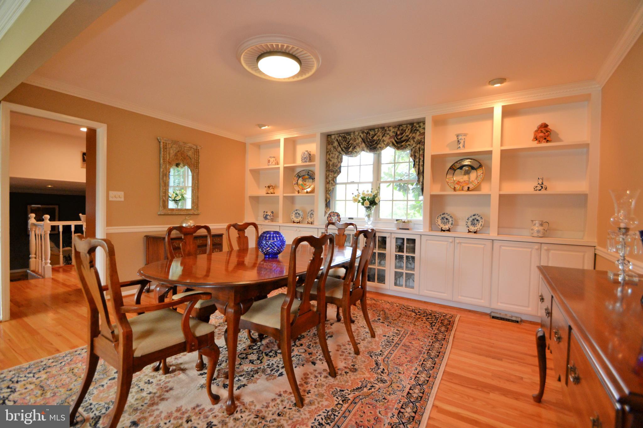 239 Homevale Road Reisterstown, MD 21136 - Photo 6 of 32 Dining room