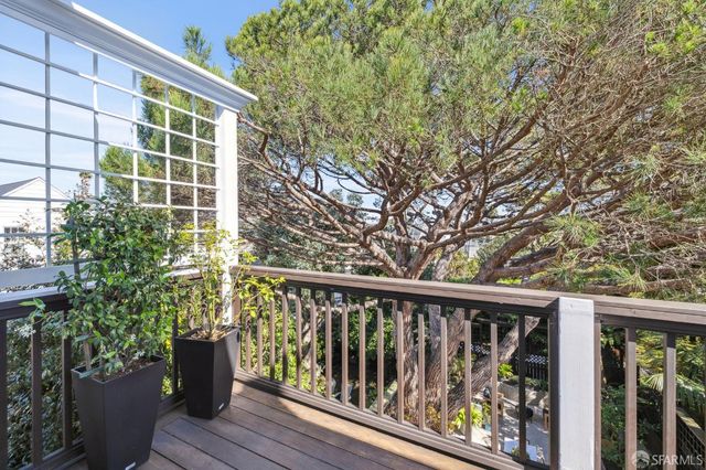 $3,399,000 | 729 Douglass Street, Unit U, San Francisco, CA 94114