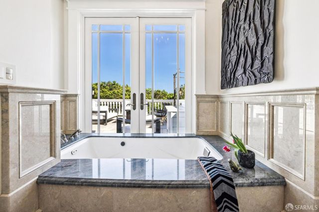 $3,399,000 | 729 Douglass Street, Unit U, San Francisco, CA 94114