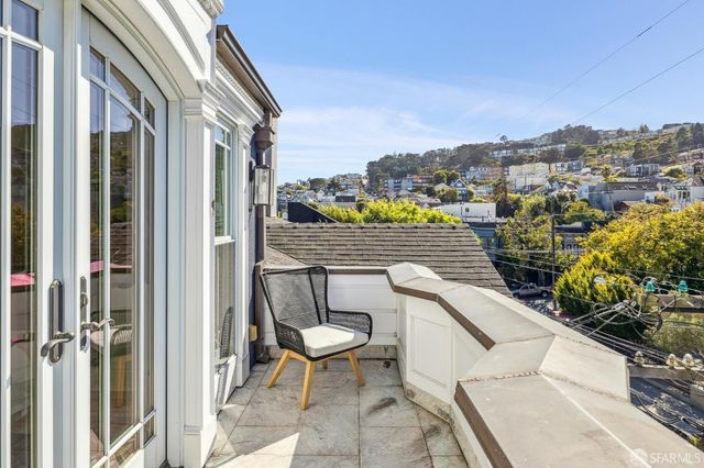 $3,399,000 | 729 Douglass Street, Unit U, San Francisco, CA 94114