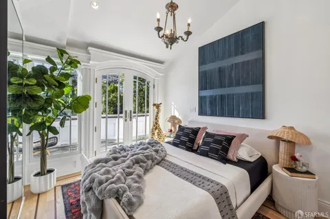$3,399,000 | 729 Douglass Street, Unit U, San Francisco, CA 94114