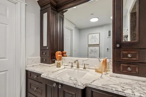 $3,399,000 | 729 Douglass Street, Unit U, San Francisco, CA 94114