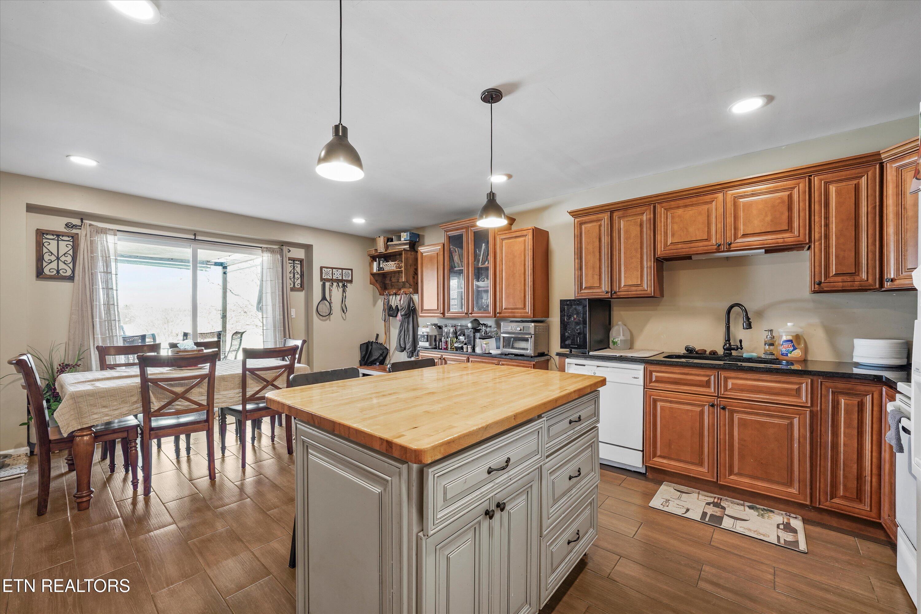 1613 Jasmine Trail Sevierville, TN 37862 - Photo 16 of 45 26-1613 Jasmine Trail 07