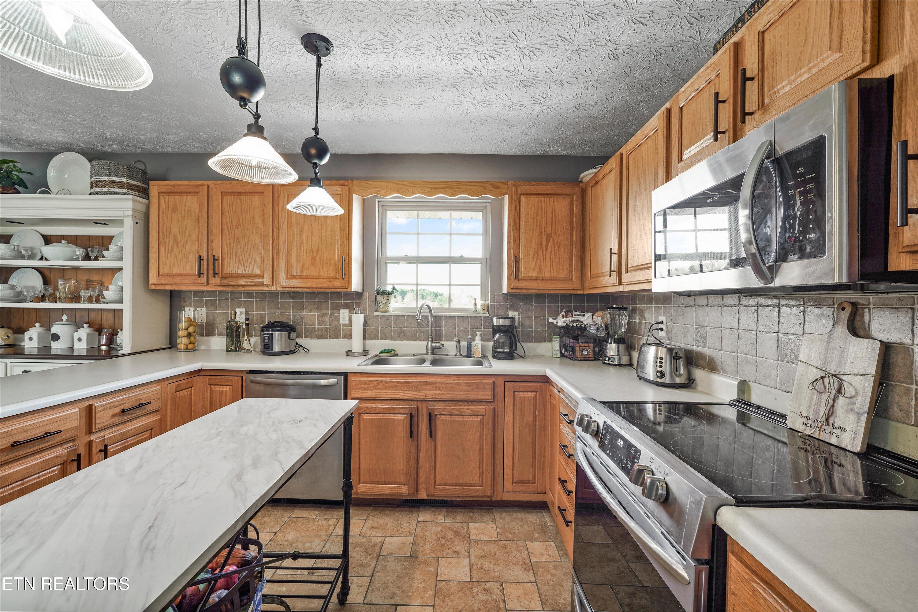 1613 Jasmine Trail Sevierville, TN 37862 - Photo 29 of 45 10-1613 Jasmine Trail 32