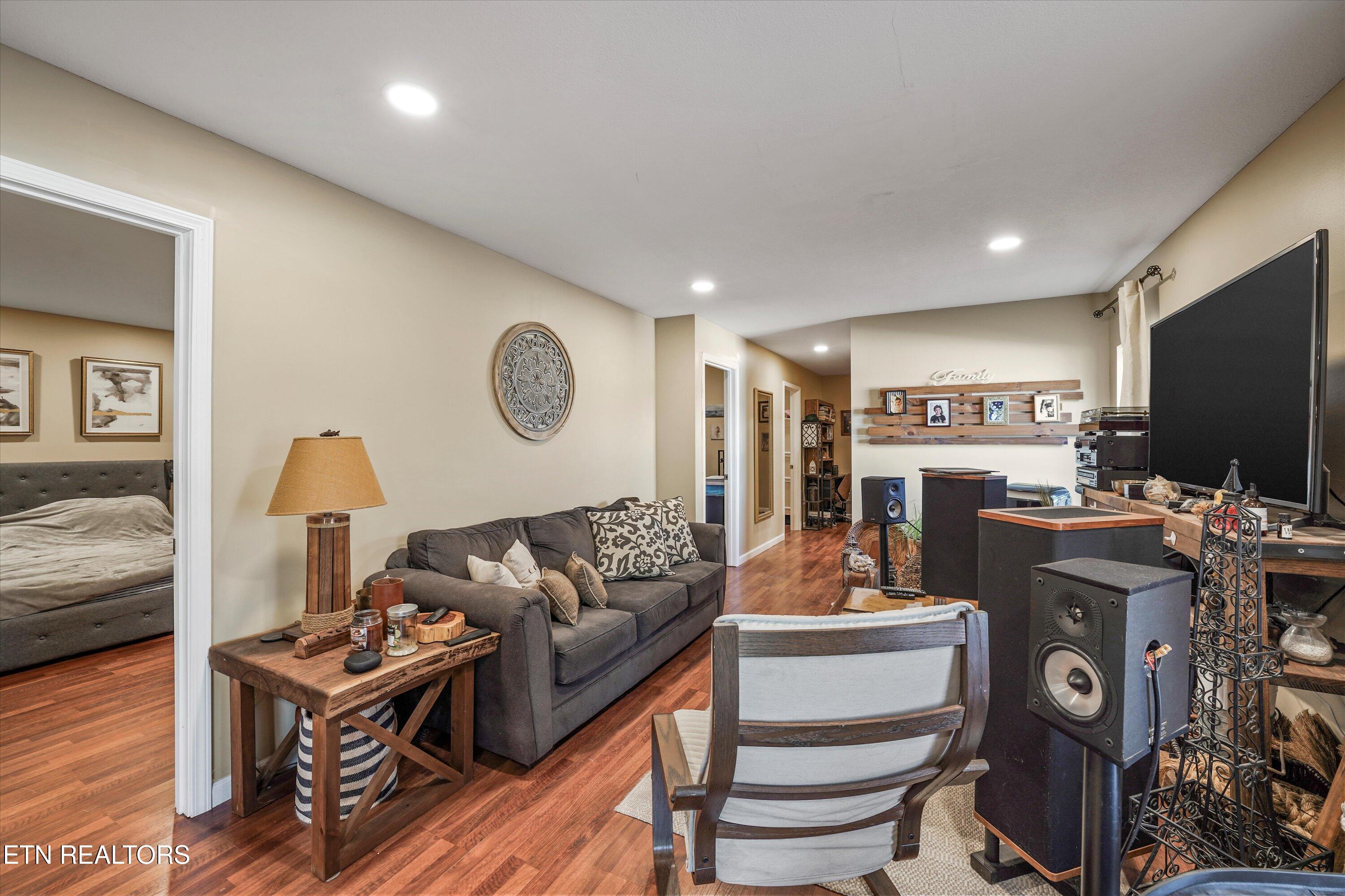 1613 Jasmine Trail Sevierville, TN 37862 - Photo 34 of 45 39-1613 Jasmine Trail 19