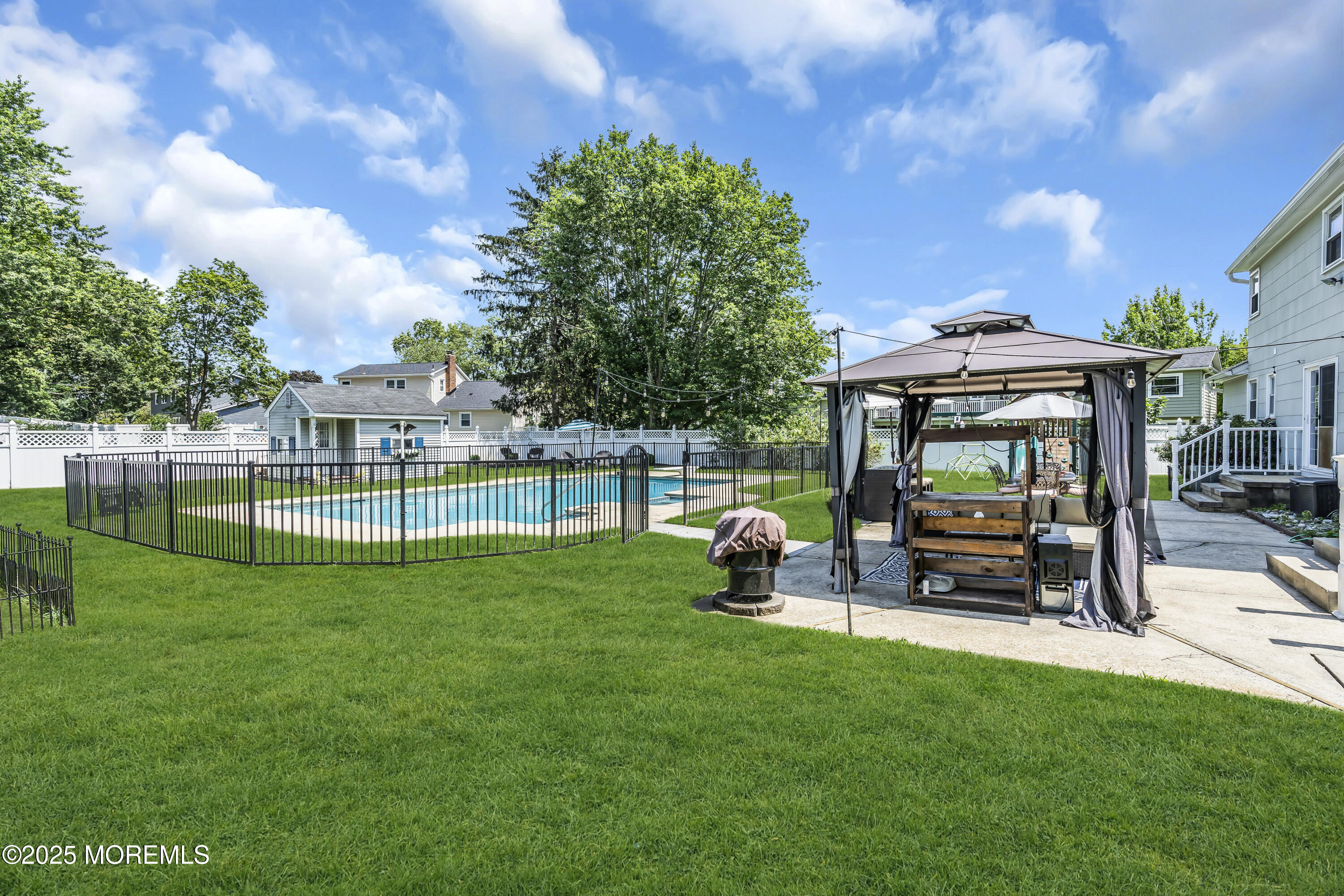 40 South Westfield Road Howell, NJ 07731 - Photo 32 of 36