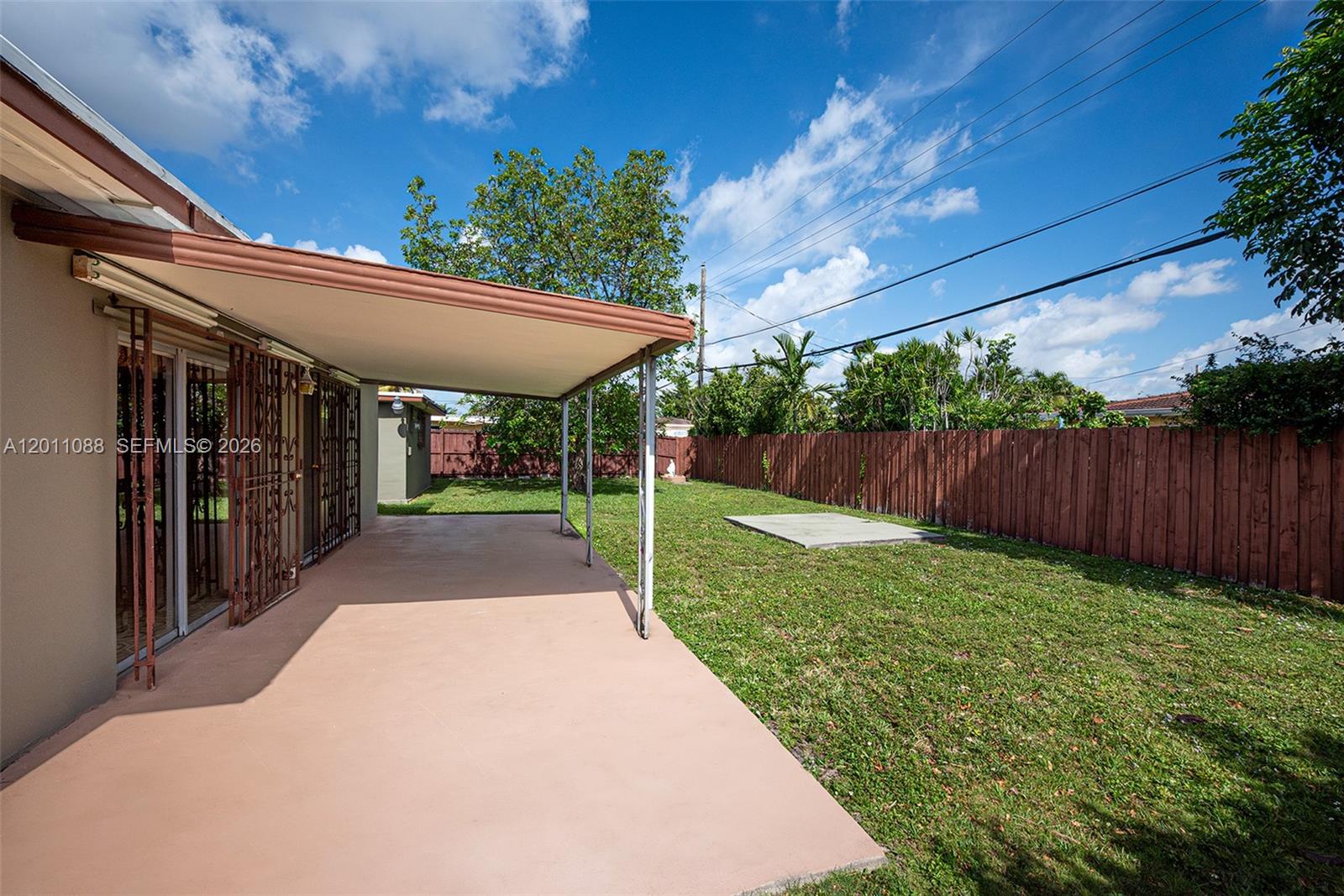 8415 Southwest 44th Street Miami, FL 33155 - Photo 33 of 48