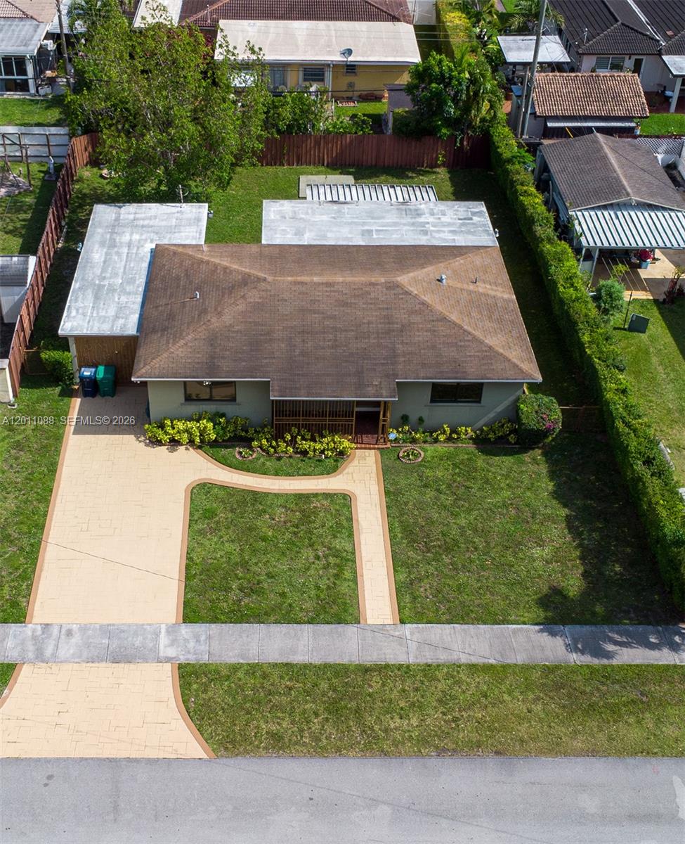8415 Southwest 44th Street Miami, FL 33155 - Photo 38 of 48