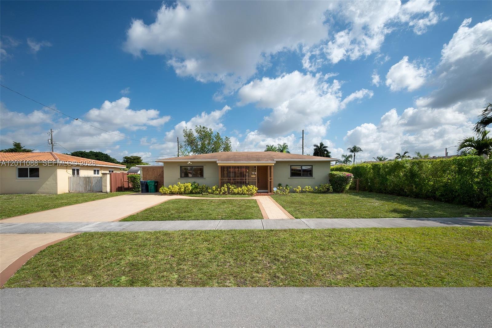8415 Southwest 44th Street Miami, FL 33155 - Photo 4 of 48