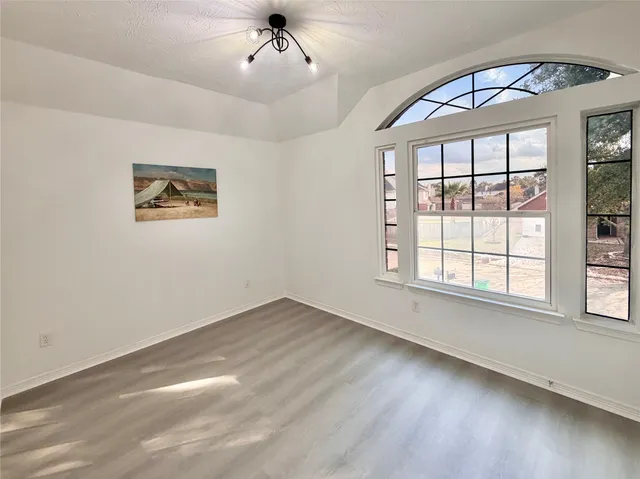 $339,400 | 3107 Red Rover Court, Spring, TX 77373