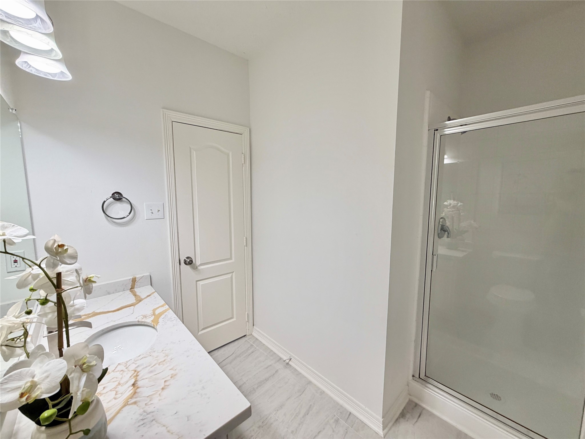 3107 Red Rover Court Spring, TX 77373 - Photo 7 of 33