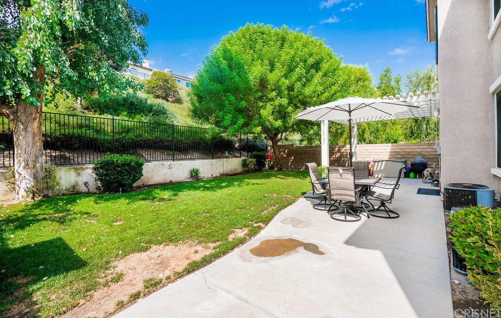 26316 Peacock Place Stevenson Ranch, CA 91381 - Photo 11 of 51 Gallery Image 11