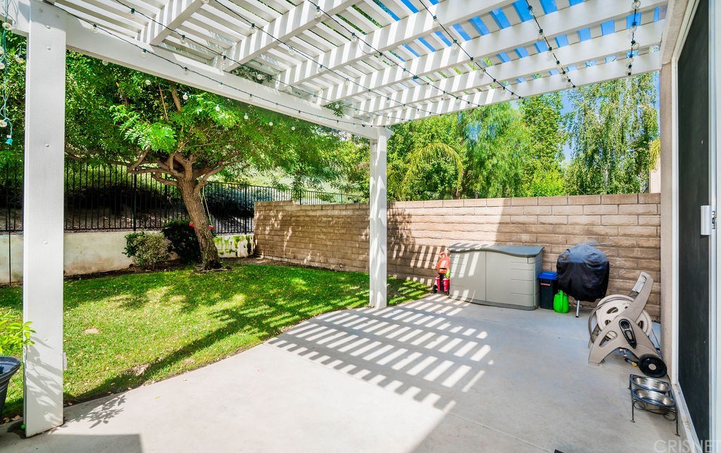 26316 Peacock Place Stevenson Ranch, CA 91381 - Photo 13 of 51 Gallery Image 13