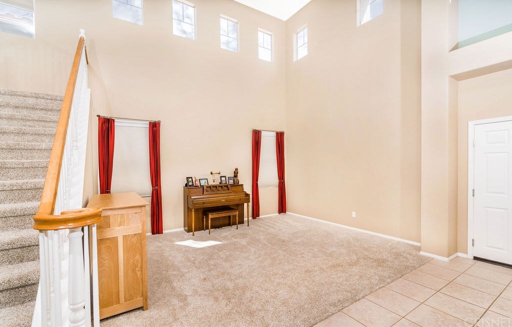 26316 Peacock Place Stevenson Ranch, CA 91381 - Photo 16 of 51 Gallery Image 16