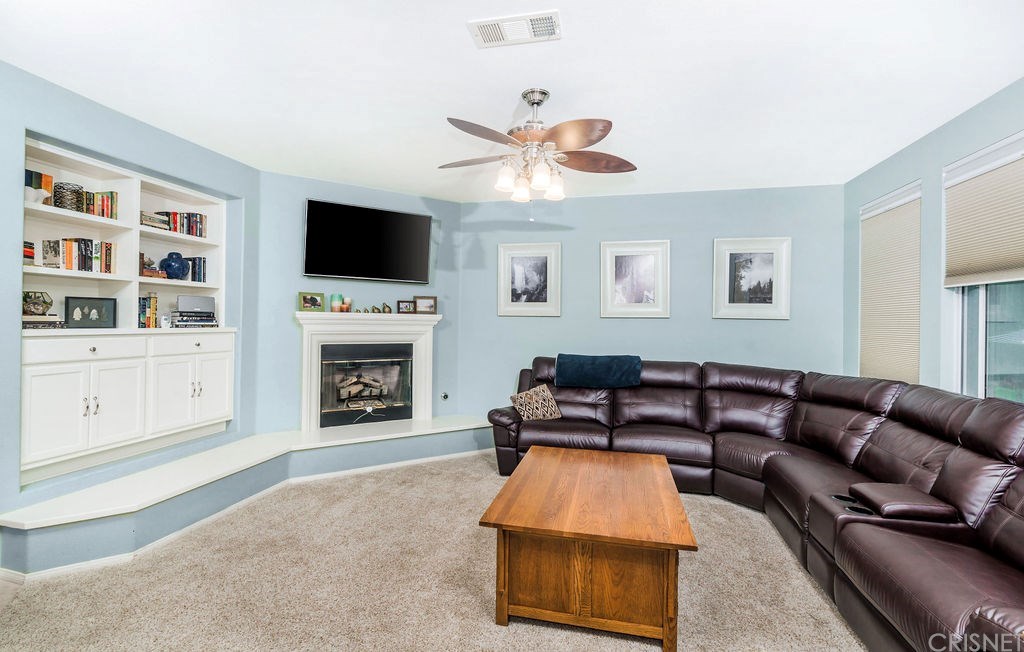 26316 Peacock Place Stevenson Ranch, CA 91381 - Photo 20 of 51 Gallery Image 20