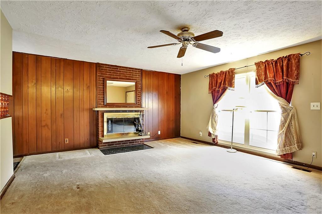 3702 Marseille Road Indianapolis, IN 46226 - Photo 3 of 24 Gallery Image 3