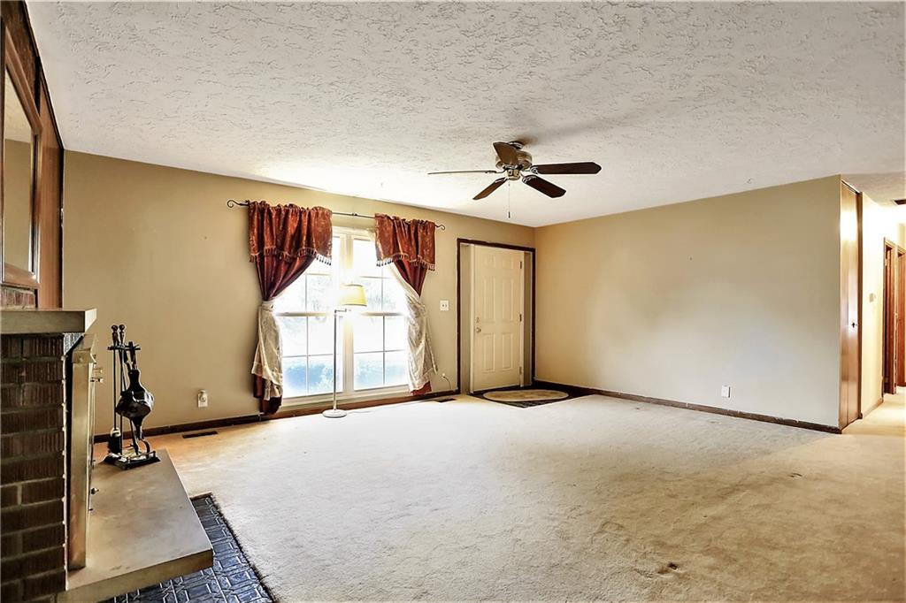 3702 Marseille Road Indianapolis, IN 46226 - Photo 4 of 24 Gallery Image 4