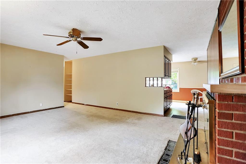 3702 Marseille Road Indianapolis, IN 46226 - Photo 5 of 24 Gallery Image 5