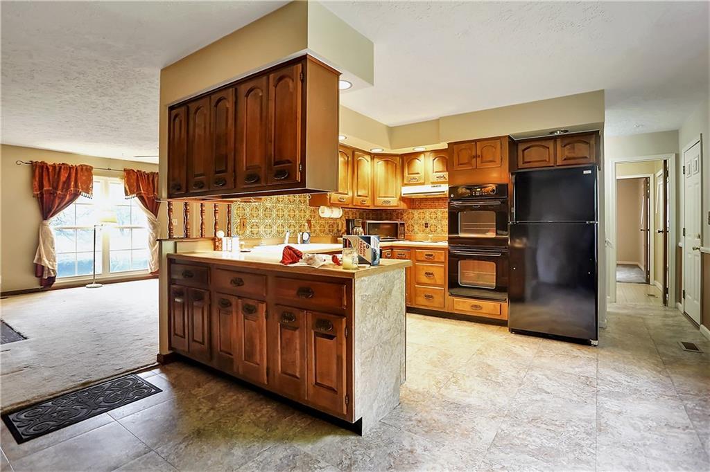 3702 Marseille Road Indianapolis, IN 46226 - Photo 6 of 24 Gallery Image 6