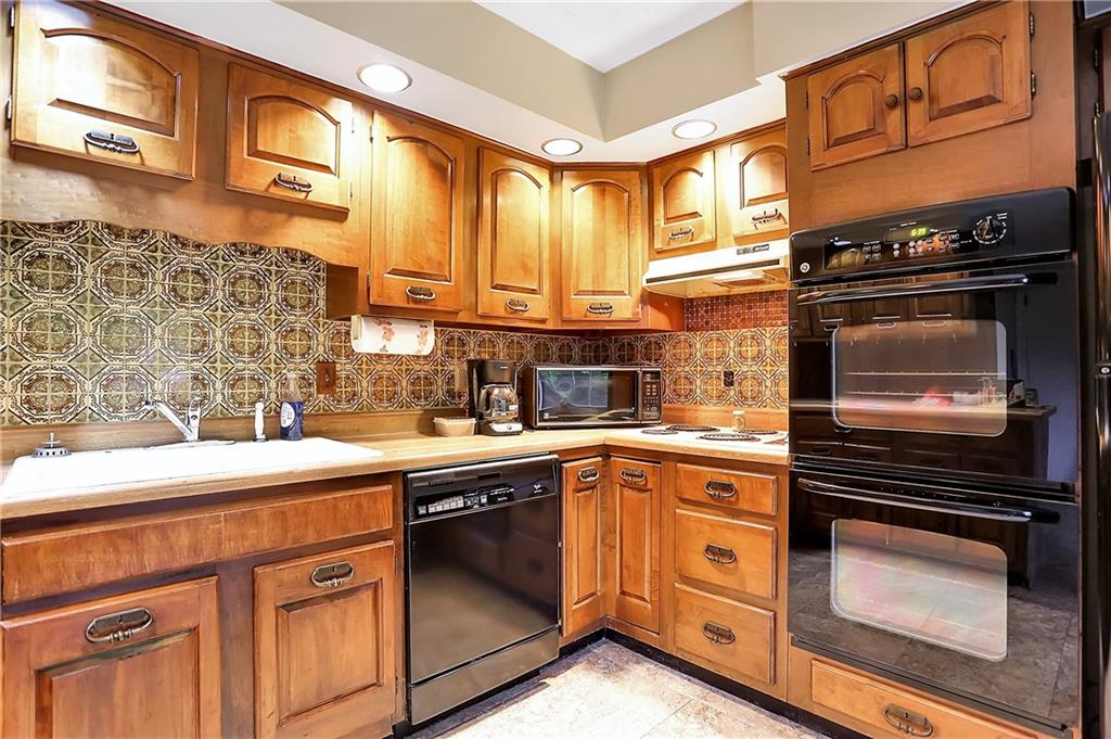 3702 Marseille Road Indianapolis, IN 46226 - Photo 8 of 24 Gallery Image 8
