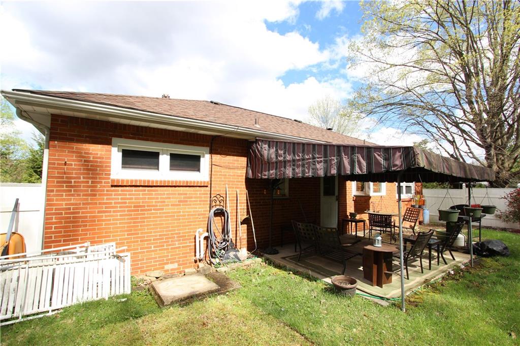 81 West Bruceton Road Pittsburgh, PA 15236 - Photo 23 of 24 Gallery Image 23